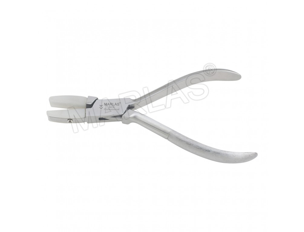 Flat holding pliers